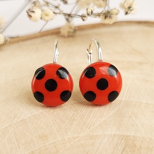 Cercei Ladybug pe suport cu tortite din argint sau placat cu aur, Bijuterii, Cercei, Cercei cu buline, Confectionarea bijuteriilor, ARTYNOS