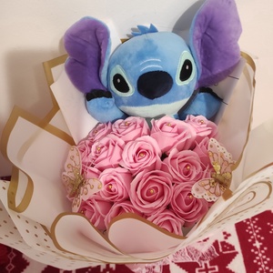 Buchet cu trandafiri de sapun parfumati si Stitch  - Artynos.ro