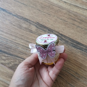 Marturii miere fluturas cu nume gravat personalizat - Artynos.ro