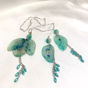 set bijuterii handmade unicat din rasina si flori naturale 00569 - Artynos.ro