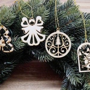 Set de ornamente pentru pomul de Craciun 13 (4 ornamente din lemn natural) - Artynos.ro
