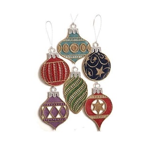 Set Decoratiuni Brodate Globulete 2D pentru Brad - Artynos.ro