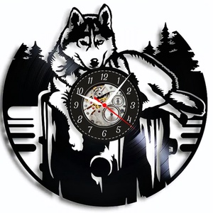 HUSKY - ceas de perete - Artynos.ro