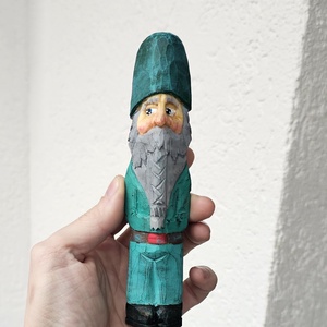 Jucarie din Lemn Vrajitor cu Barba Lunga, Arte vizuale si accesorii , Sculptura, Statuie lemn, Obiecte pictate, Sculptura, ARTYNOS