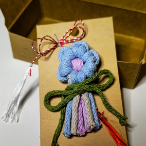 Martisor macrame floare - Artynos.ro