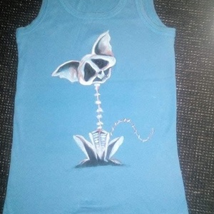 Tricouri pictate manual, Imbracaminte si moda, Haine dama, Tricou si top de dama, Pictura, ARTYNOS