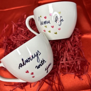 Set personalizat cu vopsea acrilica format din ceasca si farfurie , Casa & Stil de viata, Accesorii pentru echipamente de bucatarie, Accesorii de servire, Seturi de sticla, pahare, Ceramica, ARTYNOS