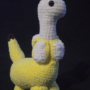 Jucarie crosetata dinozaur banana, Jucarii si echipamente pentru copii, Plusuri, Figurine de plus, Crosetat, Cusatura, ARTYNOS
