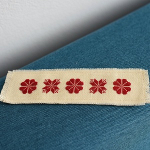 Semne de carte, Arte vizuale si accesorii , Alte arte, Broderie, ARTYNOS