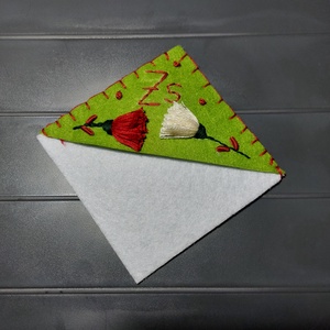 Semne de carte , Carti si creatii cu tematica muzicala, cadouri, Semn de carte, Broderie, ARTYNOS