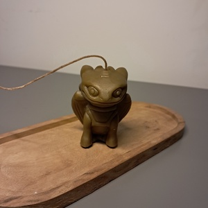 Lumanare dragonul Toothless - Artynos.ro