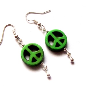 cercei cu howlite verde 38795 - Artynos.ro