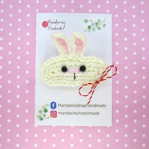 Iepuras, martisor crosetat  - Artynos.ro