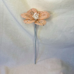 Floare din margele  - Artynos.ro