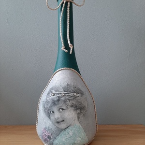 Sticla decorata /vaza , Casa & Stil de viata, Accesorii pentru decorat casa, Decoratiuni de masa si decoratiuni pentru rafturi , Sticle ornamentale, Decoupage, transfer si tehnici servetel, ARTYNOS