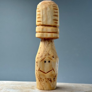 Ciupercuta zambitoare din lemn de tei  decor handmade sculptat manual - Artynos.ro