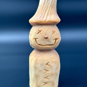 Om de Zapada din Lemn de Tei  Sculptura Handmade - Artynos.ro