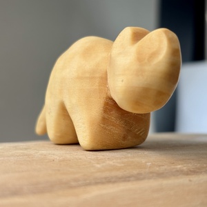 Pisicuta stilizata - figurina unicat - Artynos.ro
